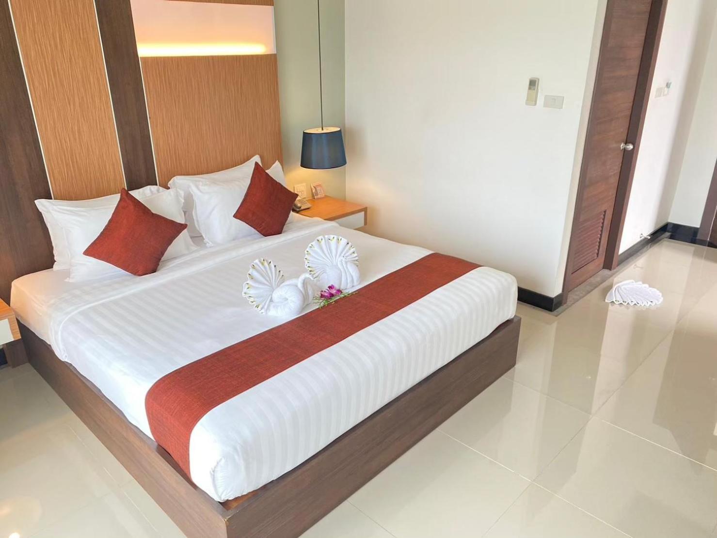 Siva Royal Hotel Phatthalung Exterior photo