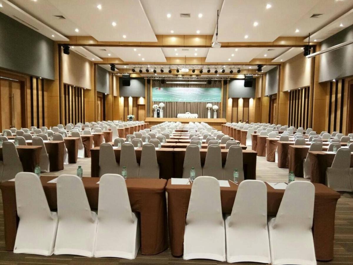 Siva Royal Hotel Phatthalung Exterior photo